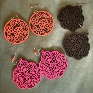 Wooden Pink, Black and Orange Filigree Earrings Set